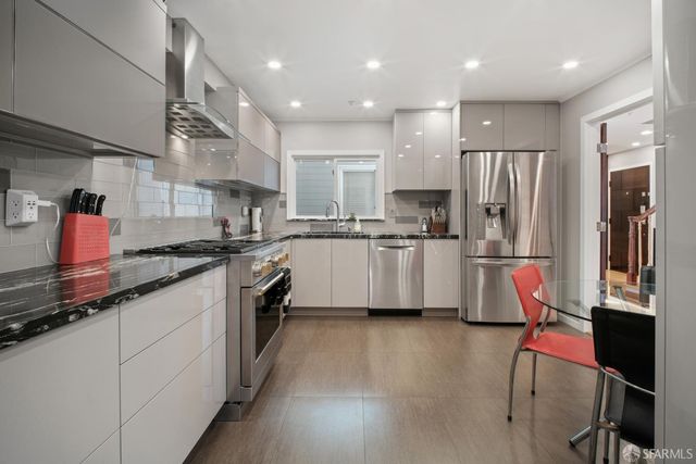 795 La Playa Street 3, San Francisco, CA 94121