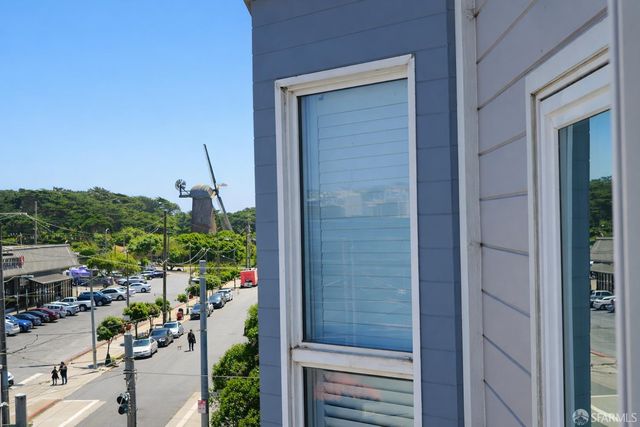 795 La Playa Street 3, San Francisco, CA 94121
