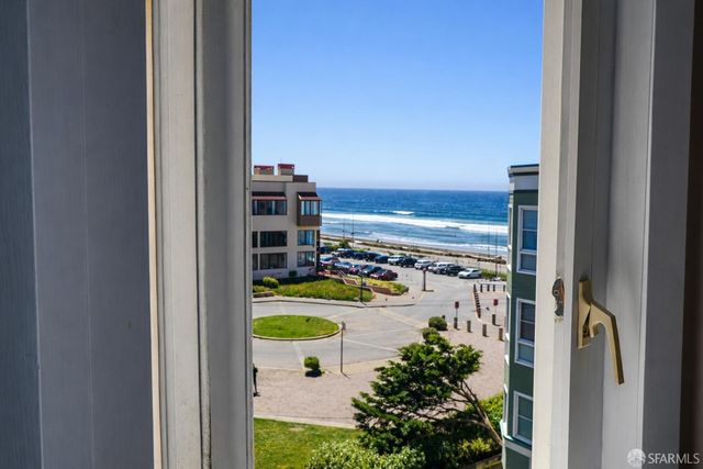 795 La Playa Street 3, San Francisco, CA 94121
