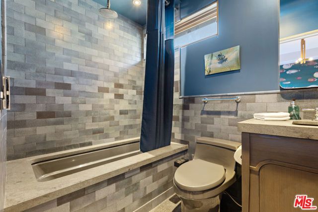 812 Brooks Avenue, Venice (los Angeles), CA 90291