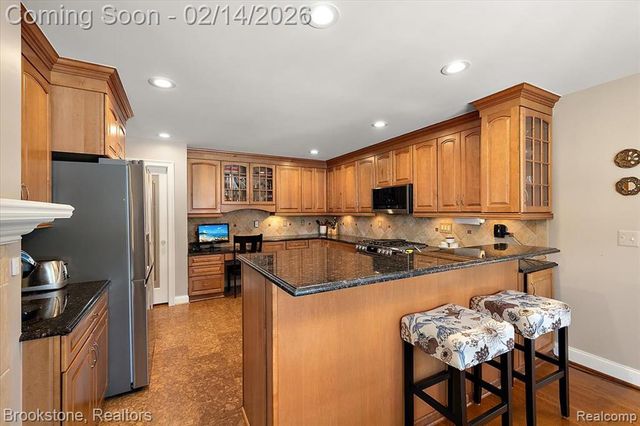 36576 Lauren Street, New Baltimore, MI 48047