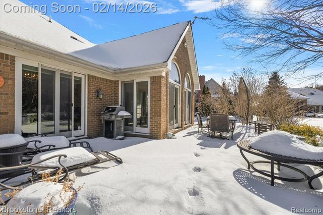 36576 Lauren Street, New Baltimore, MI 48047