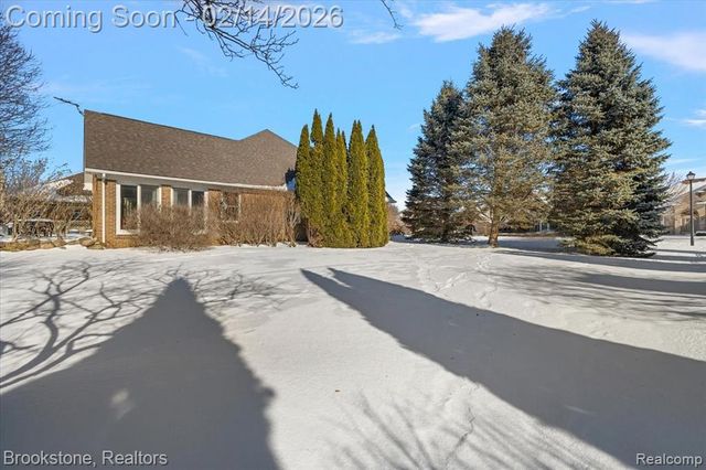 36576 Lauren Street, New Baltimore, MI 48047