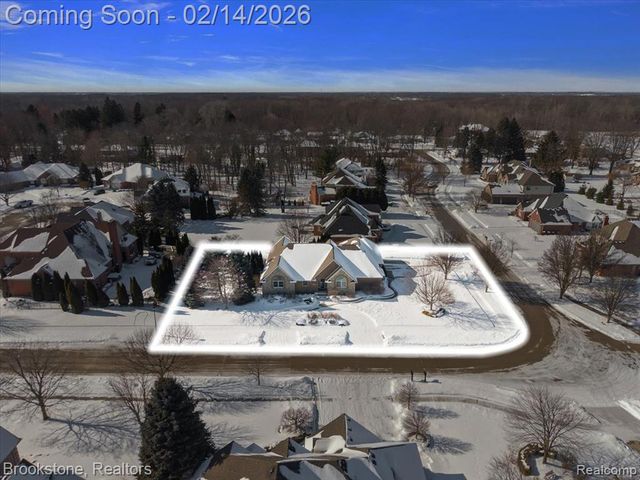 36576 Lauren Street, New Baltimore, MI 48047