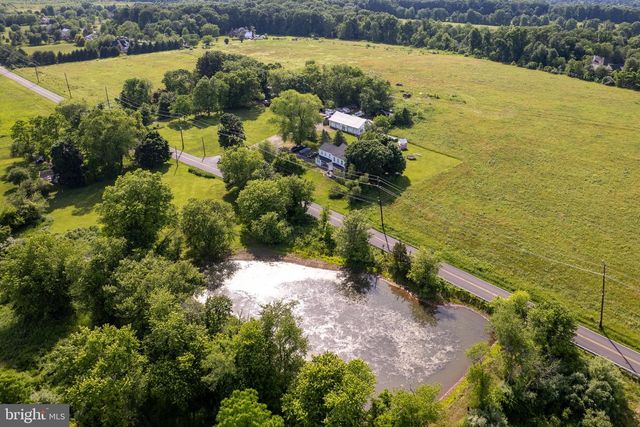 164 BLACKWELL RD, Pennington, NJ 08534