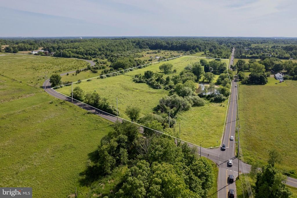 164 BLACKWELL RD, Pennington, NJ 08534