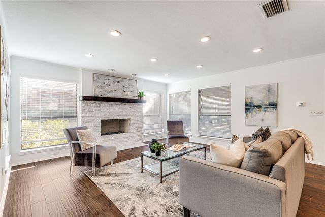 4045 Morman Lane, Addison, TX 75001