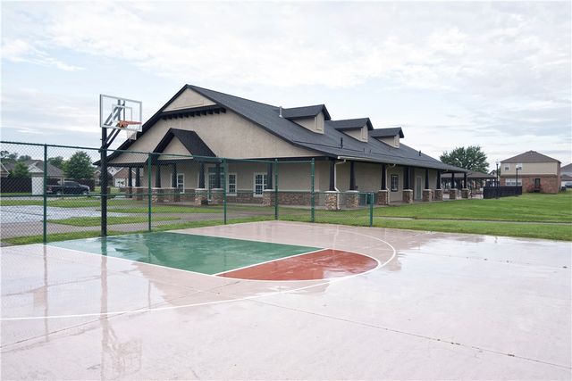 4424 Cornwall Street, Springdale, AR 72762