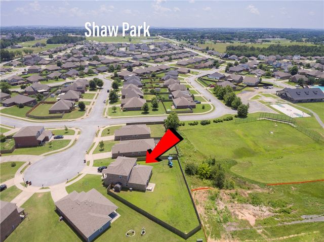 4424 Cornwall Street, Springdale, AR 72762