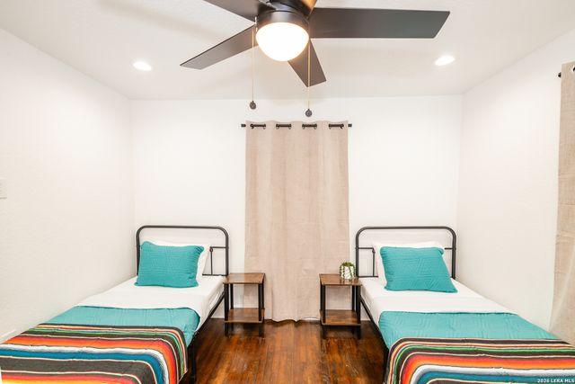 321 Andrews, San Antonio, TX 78209