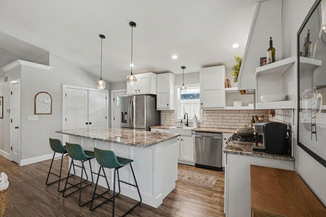 1803 Pleasant Drive, Portage City, MI 49002