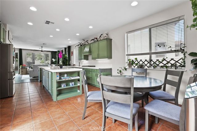 26699 Evergreen, Murrieta, CA 92563