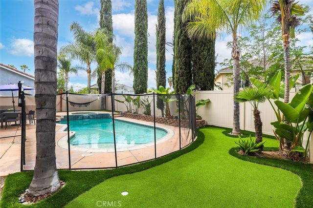 26699 Evergreen, Murrieta, CA 92563