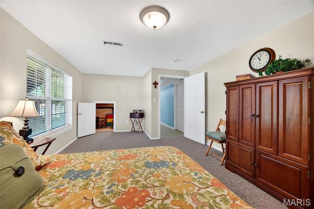 67 Lanchester Court, Cottleville, MO 63376