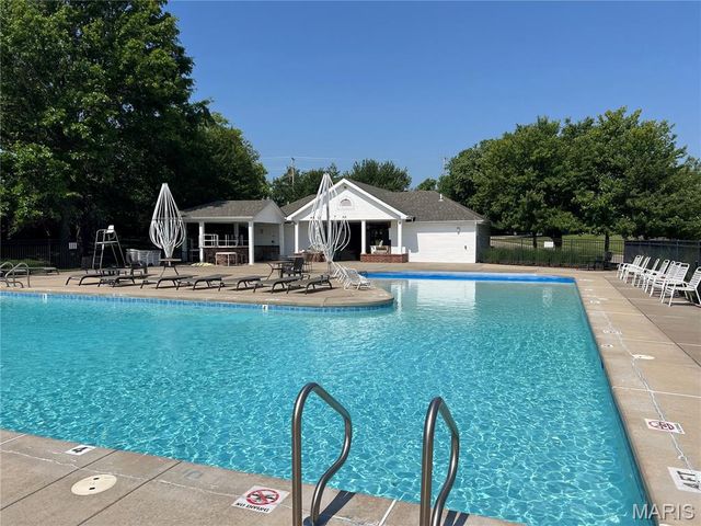 67 Lanchester Court, Cottleville, MO 63376