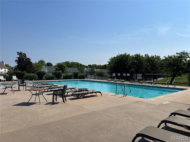 67 Lanchester Court, Cottleville, MO 63376