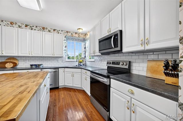 67 Lanchester Court, Cottleville, MO 63376
