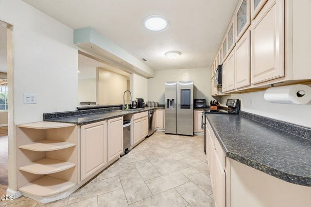 208 Kings Way, Central Point, OR 97502