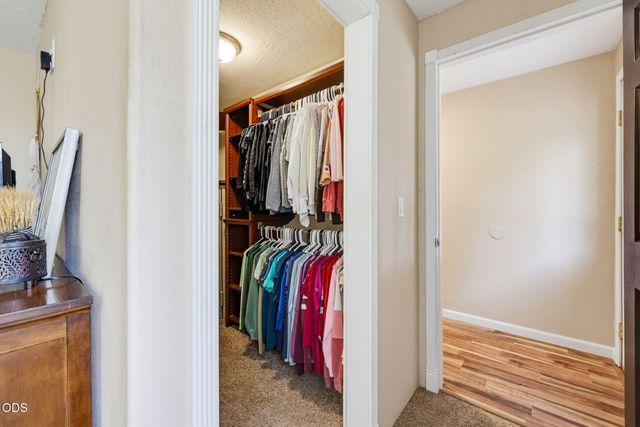 208 Kings Way, Central Point, OR 97502