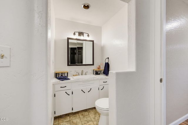 208 Kings Way, Central Point, OR 97502