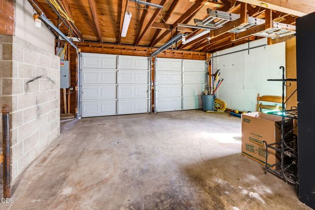 208 Kings Way, Central Point, OR 97502