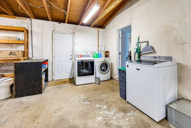 208 Kings Way, Central Point, OR 97502