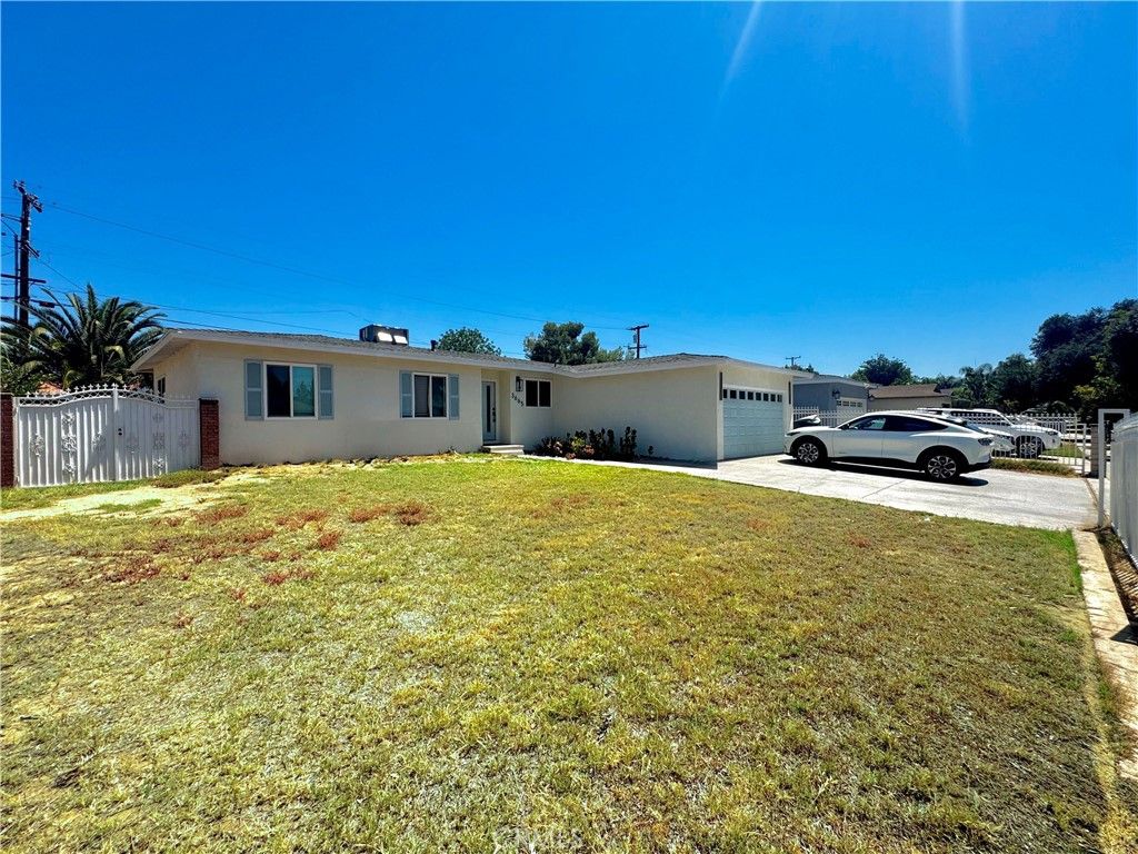 Image 8 of property listing at 3665 Ross Street, Riverside, CA 92503