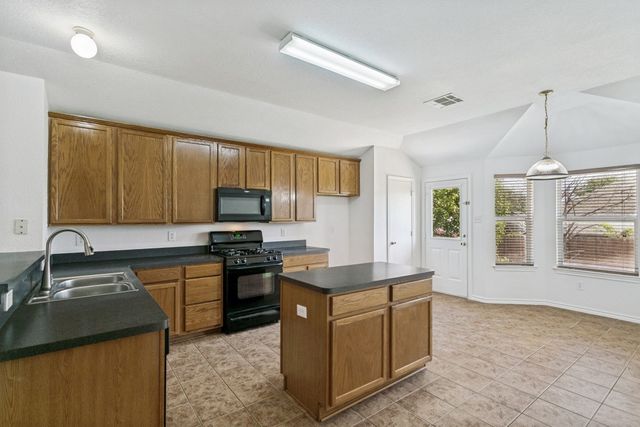 804 Riverhead Drive, Wylie, TX 75098