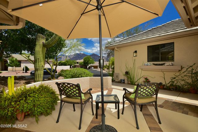1138 W Masters Circle W, Tucson, AZ 85737