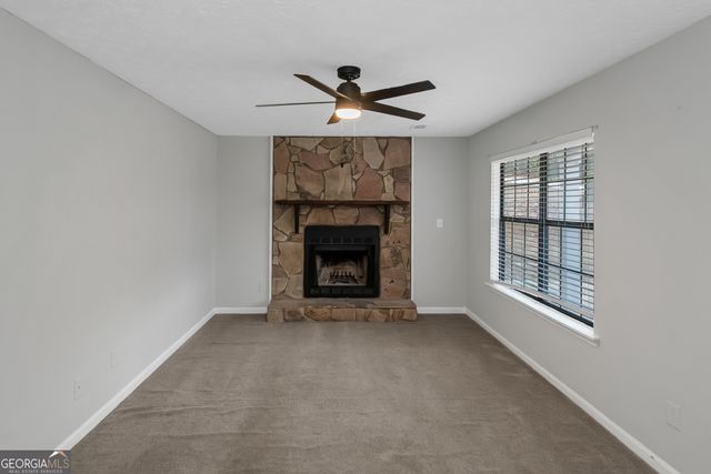 321 Summerwood Lane, Stockbridge, GA 30281