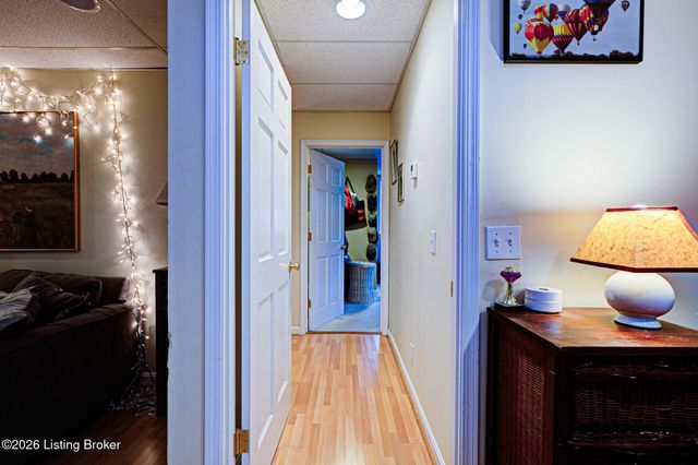 1855 Gresham Rd, Louisville, KY 40205