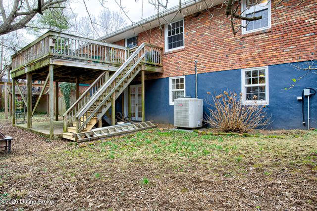 1855 Gresham Rd, Louisville, KY 40205