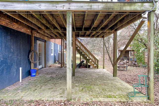 1855 Gresham Rd, Louisville, KY 40205