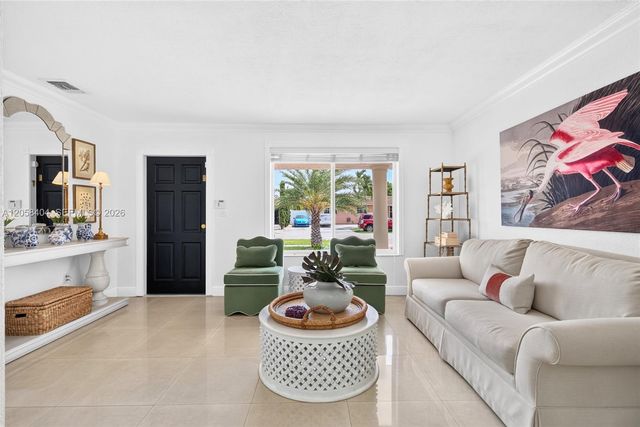 1271 W 78th Street, Hialeah, FL 33014