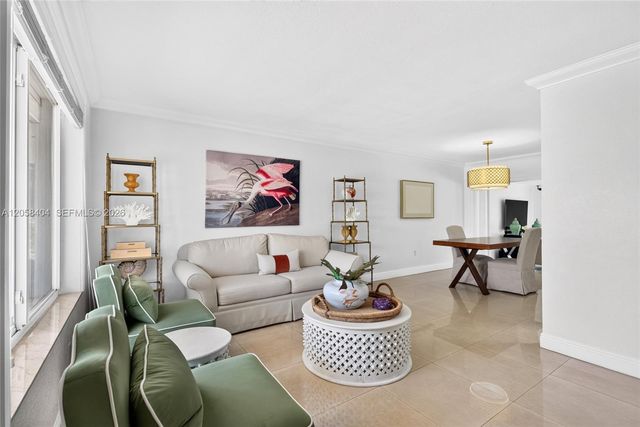 1271 W 78th Street, Hialeah, FL 33014