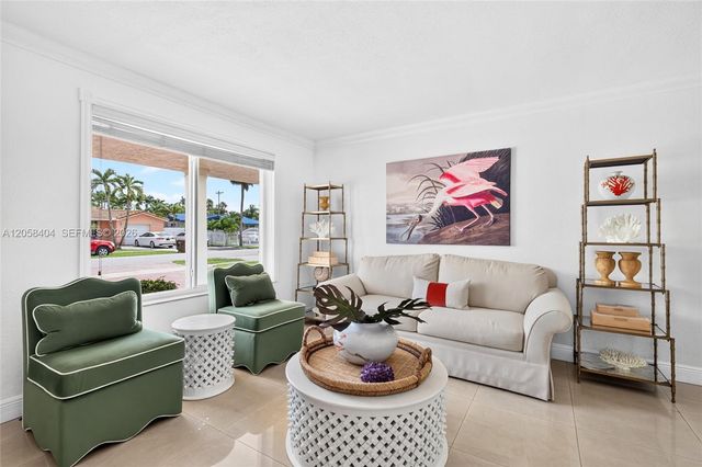 1271 W 78th Street, Hialeah, FL 33014
