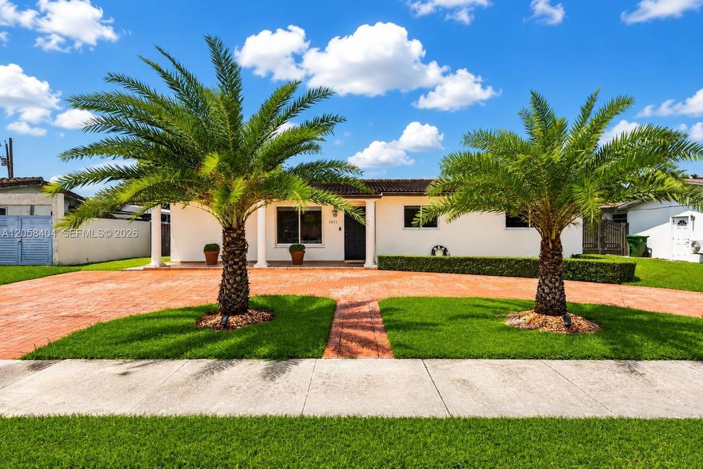 1271 W 78th Street, Hialeah, FL 33014