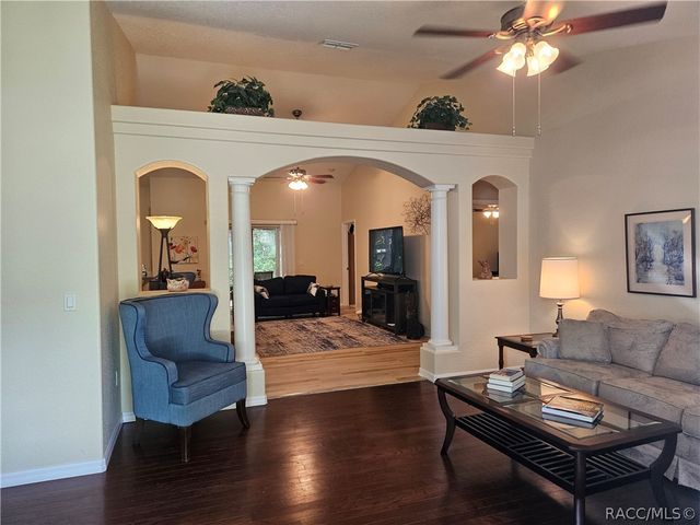 41 Fringetree Street, Homosassa, FL 34446