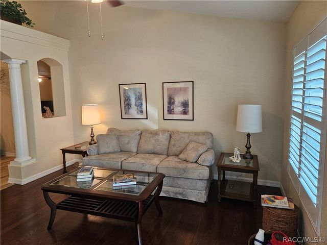 41 Fringetree Street, Homosassa, FL 34446