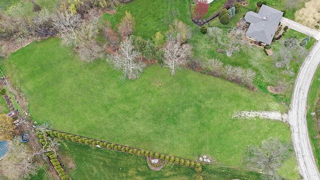 524 Ridgemoor Drive, Willowbrook, IL 60527