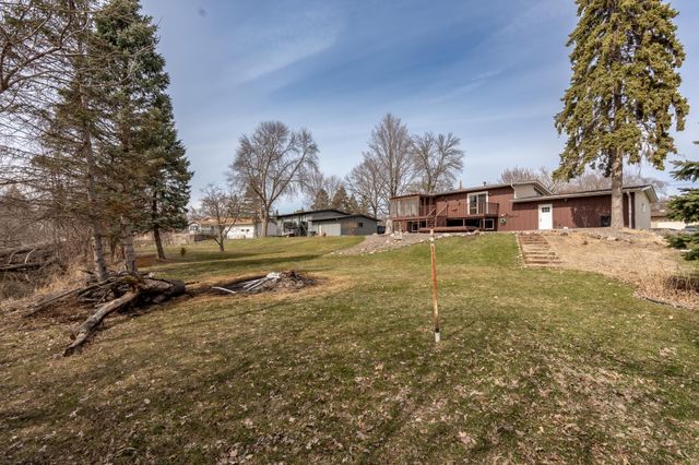 6401 Shingle Creek Drive, Brooklyn Park, MN 55445
