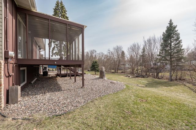 6401 Shingle Creek Drive, Brooklyn Park, MN 55445