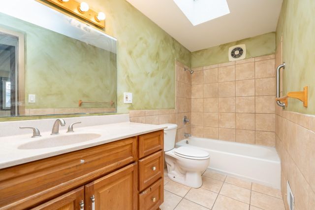 6401 Shingle Creek Drive, Brooklyn Park, MN 55445