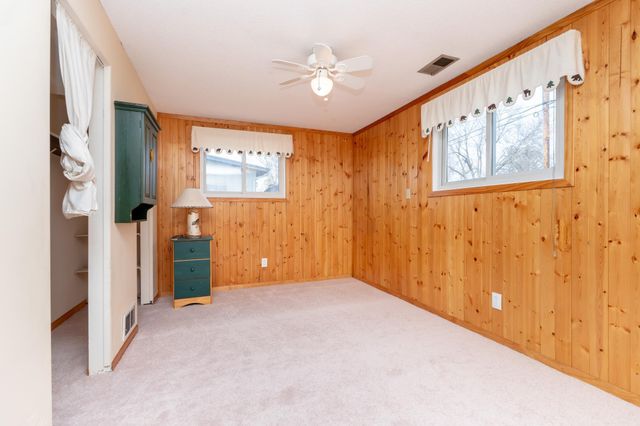 6401 Shingle Creek Drive, Brooklyn Park, MN 55445
