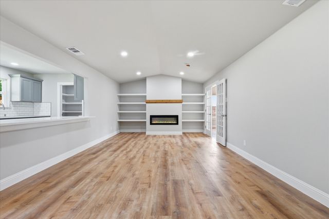 6333 Symphony Lane, Dallas, TX 75227