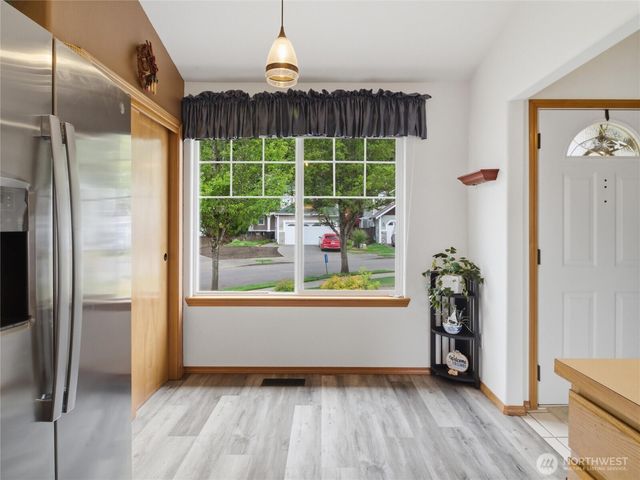 5042 Chambers Creek Loop SE, Olympia, WA 98501