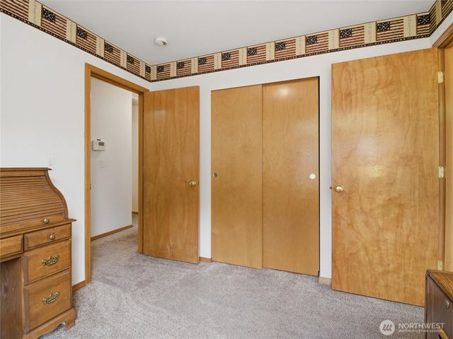 5042 Chambers Creek Loop SE, Olympia, WA 98501