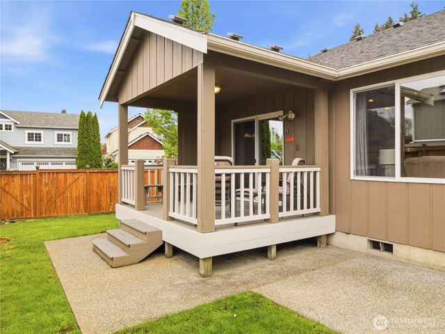 5042 Chambers Creek Loop SE, Olympia, WA 98501
