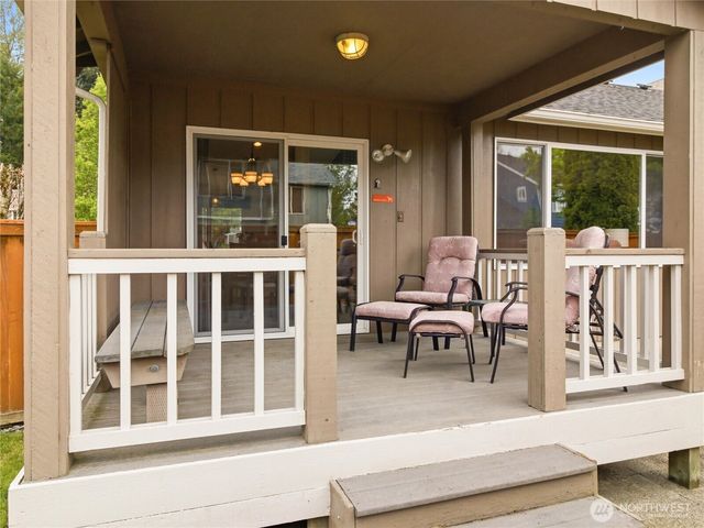 5042 Chambers Creek Loop SE, Olympia, WA 98501