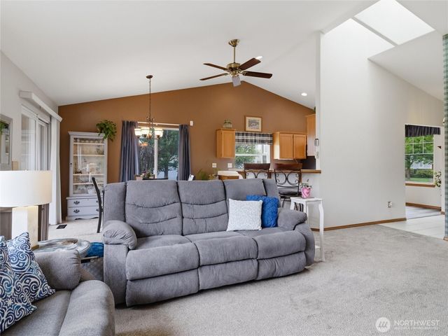 5042 Chambers Creek Loop SE, Olympia, WA 98501